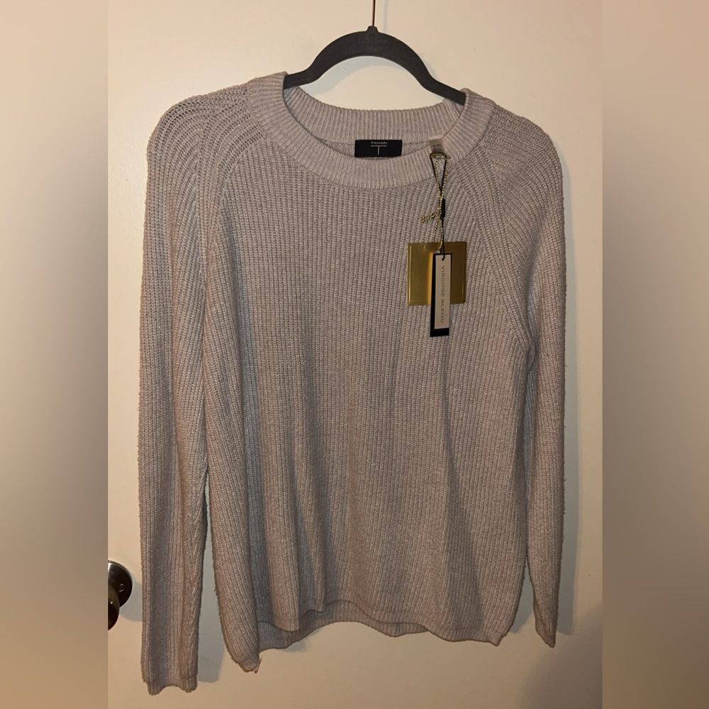 Tahari Women's Sweater in Light Gray